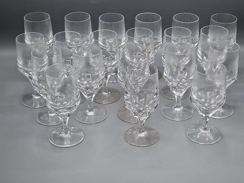 20x Antiquitäten Gläser, Weingläser