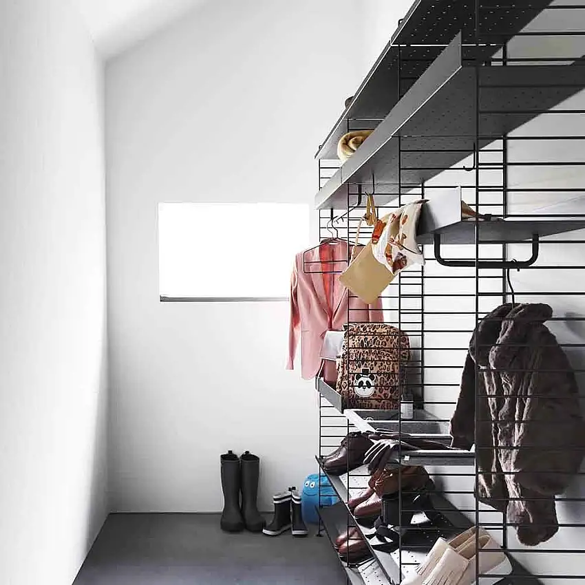 Garderobe String mit Schuhablagen