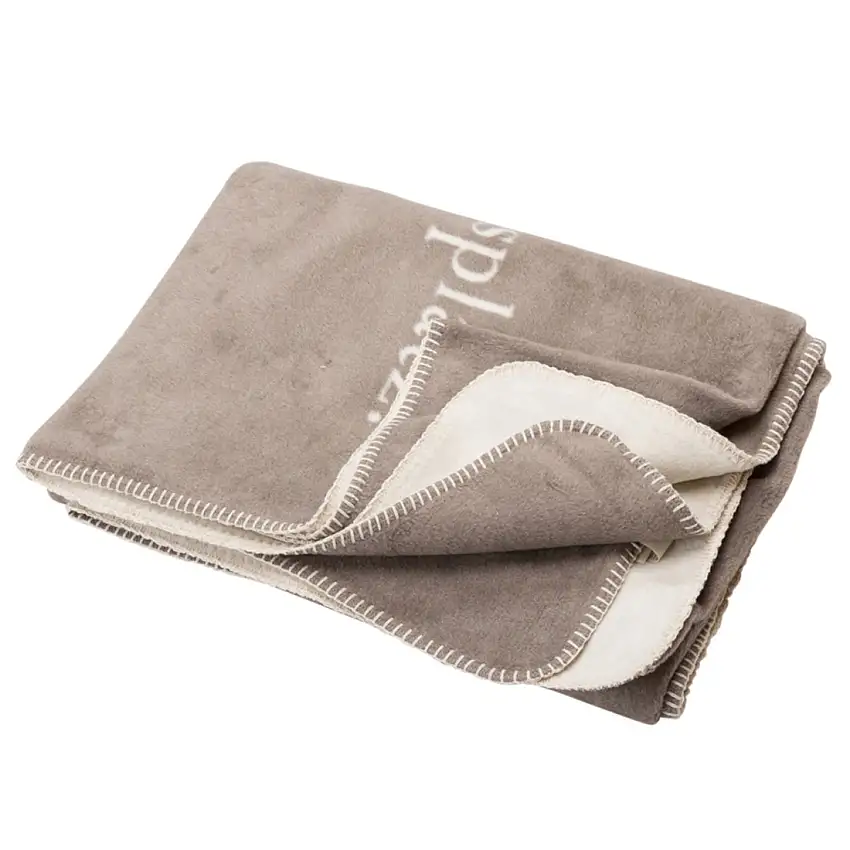 David Fussenegger – Savona Kuscheldecke Lieblingsplatz