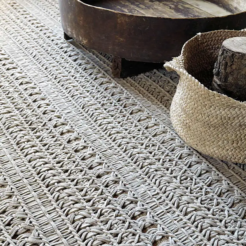 Handgestrickter Filz-Teppich