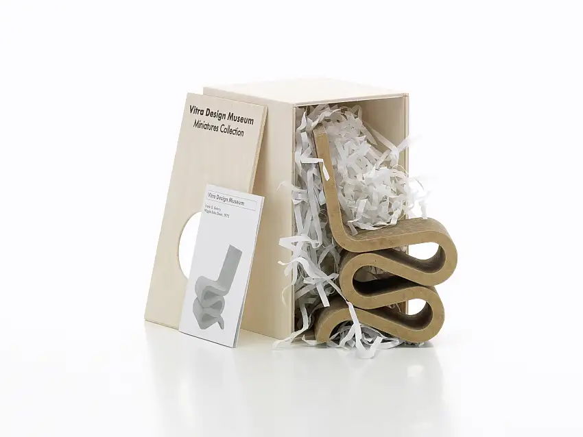 Vitra Miniatur Wiggle Side Chair 1:6